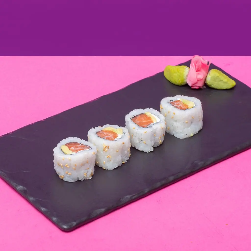 Cheese Salmon Roll